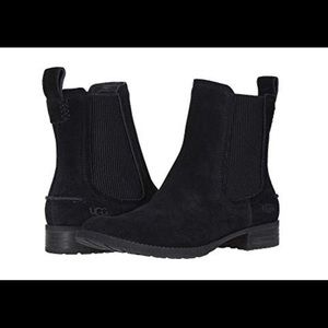 Ugg Hillhurst II size 9.5
